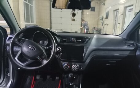 KIA Rio III рестайлинг, 2013 год, 630 000 рублей, 4 фотография