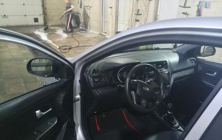 KIA Rio III рестайлинг, 2013 год, 630 000 рублей, 5 фотография