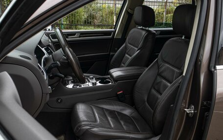 Volkswagen Touareg III, 2013 год, 2 399 000 рублей, 14 фотография