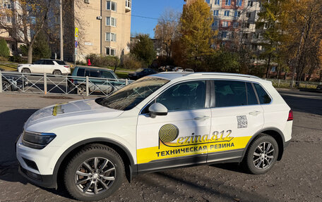 Volkswagen Tiguan II, 2019 год, 2 950 000 рублей, 3 фотография