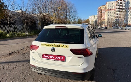 Volkswagen Tiguan II, 2019 год, 2 950 000 рублей, 4 фотография