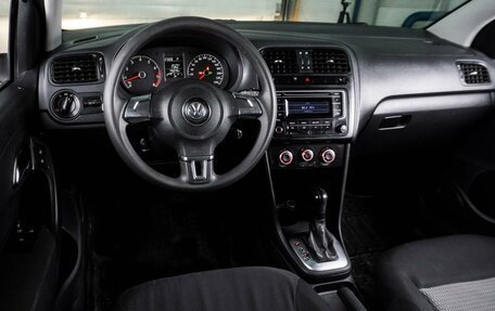 Volkswagen Polo VI (EU Market), 2014 год, 6 фотография