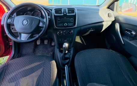 Renault Sandero II рестайлинг, 2017 год, 1 050 000 рублей, 5 фотография