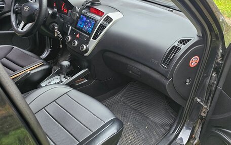 KIA cee'd I рестайлинг, 2011 год, 800 000 рублей, 8 фотография