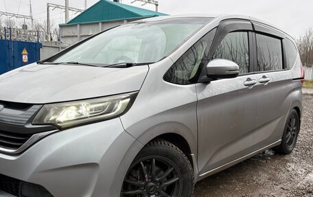 Honda Freed II, 2016 год, 1 520 000 рублей, 5 фотография