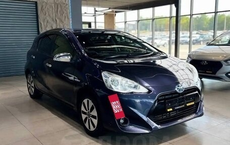 Toyota Aqua I, 2014 год, 758 000 рублей, 3 фотография
