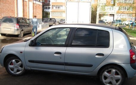 Renault Clio II, 2002 год, 140 000 рублей, 2 фотография