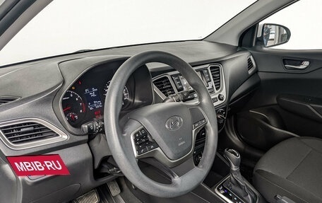 Hyundai Solaris II рестайлинг, 2022 год, 1 495 000 рублей, 15 фотография