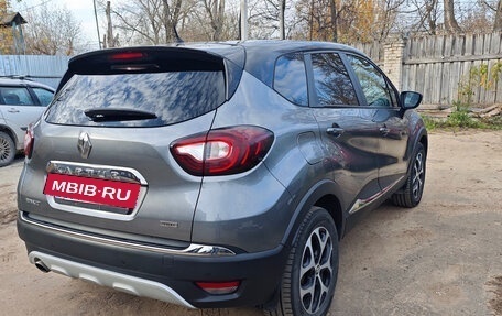Renault Kaptur I рестайлинг, 2017 год, 1 500 000 рублей, 5 фотография