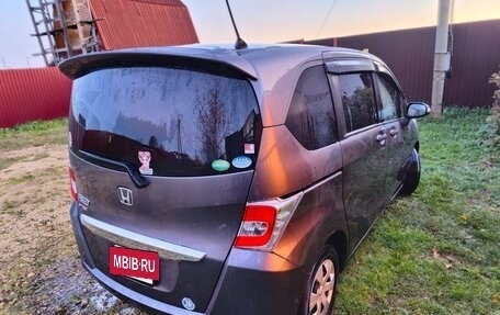 Honda Freed I, 2015 год, 1 300 000 рублей, 4 фотография