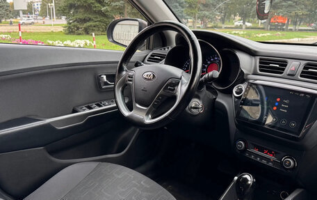 KIA Rio III рестайлинг, 2016 год, 950 000 рублей, 11 фотография