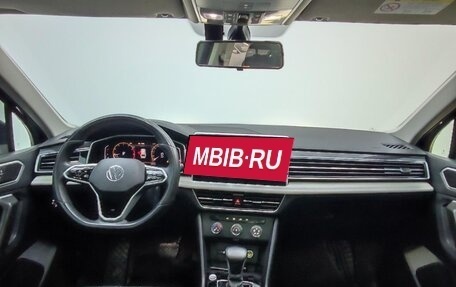 Volkswagen Tiguan II, 2023 год, 2 132 000 рублей, 6 фотография