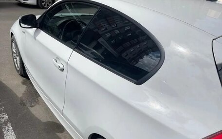 BMW 1 серия, 2011 год, 1 000 000 рублей, 2 фотография