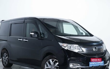 Honda Stepwgn IV рестайлинг, 2016 год, 1 489 000 рублей, 2 фотография