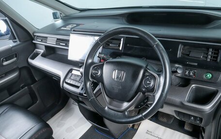 Honda Stepwgn IV рестайлинг, 2016 год, 1 489 000 рублей, 8 фотография