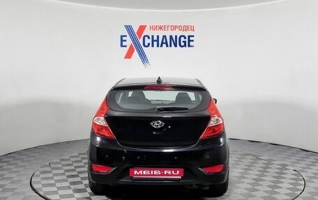 Hyundai Solaris II рестайлинг, 2011 год, 639 000 рублей, 6 фотография
