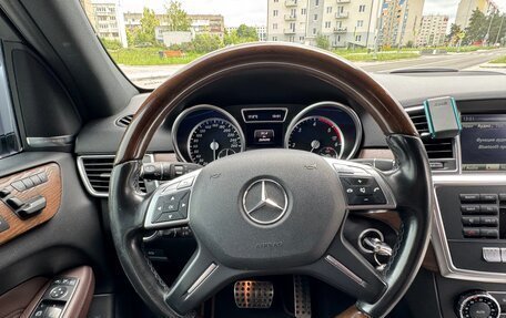 Mercedes-Benz M-Класс, 2014 год, 3 100 000 рублей, 4 фотография