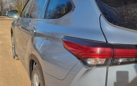 Toyota Highlander, 2021 год, 5 200 000 рублей, 12 фотография