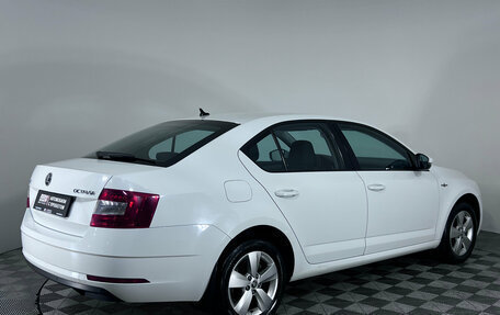 Skoda Octavia, 2019 год, 1 950 000 рублей, 5 фотография