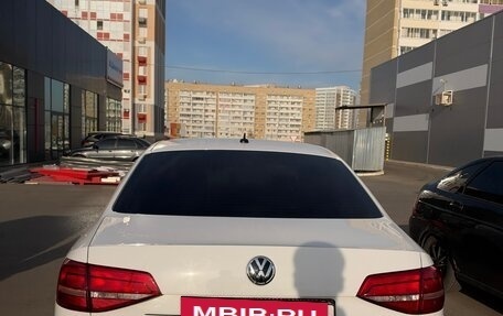 Volkswagen Jetta VII, 2015 год, 1 050 000 рублей, 2 фотография