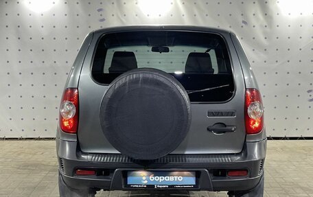 Chevrolet Niva I рестайлинг, 2019 год, 880 000 рублей, 6 фотография