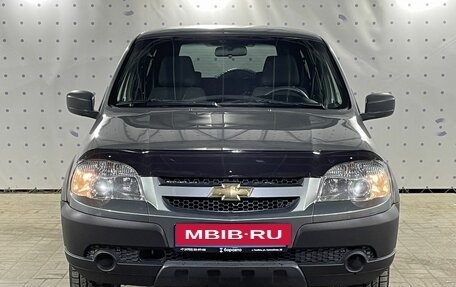 Chevrolet Niva I рестайлинг, 2019 год, 880 000 рублей, 3 фотография