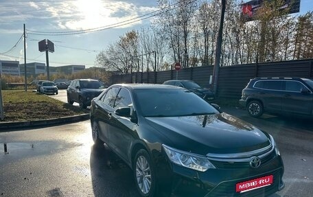 Toyota Camry, 2015 год, 2 150 000 рублей, 2 фотография