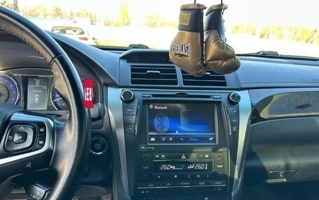 Toyota Camry, 2015 год, 2 150 000 рублей, 13 фотография