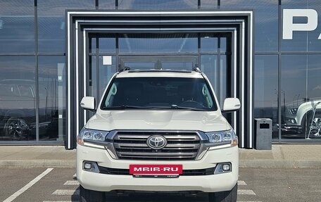 Toyota Land Cruiser 200, 2016 год, 5 398 000 рублей, 2 фотография