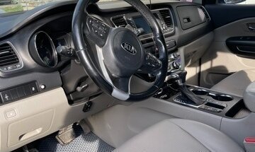 KIA Carnival III, 2018 год, 2 270 000 рублей, 5 фотография