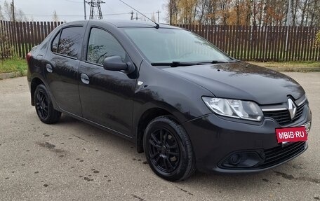 Renault Logan II, 2015 год, 690 000 рублей, 2 фотография