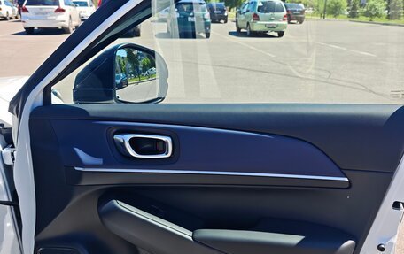 Honda Vezel, 2025 год, 3 100 000 рублей, 17 фотография