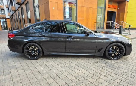 BMW 5 серия, 2019 год, 3 990 000 рублей, 3 фотография