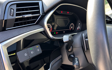 Audi Q3, 2020 год, 1 835 000 рублей, 12 фотография