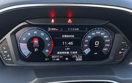 Audi Q3, 2020 год, 1 835 000 рублей, 13 фотография