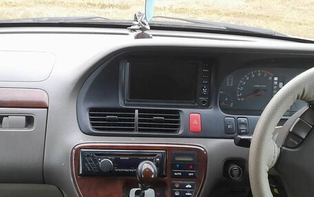 Honda Odyssey II, 2001 год, 670 000 рублей, 2 фотография