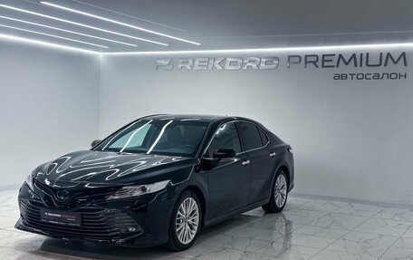 Toyota Camry, 2019 год, 2 600 000 рублей, 5 фотография