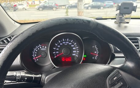 KIA Rio III рестайлинг, 2015 год, 720 000 рублей, 20 фотография