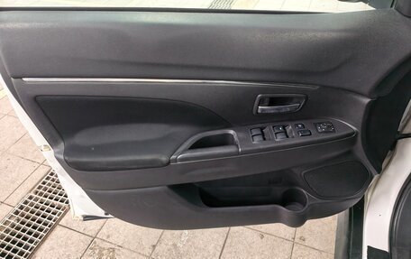 Mitsubishi ASX I рестайлинг, 2012 год, 750 000 рублей, 8 фотография