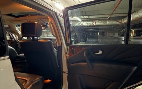 Infiniti QX80 I рестайлинг, 2015 год, 2 700 000 рублей, 11 фотография