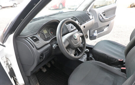 Skoda Fabia II, 2011 год, 600 000 рублей, 3 фотография