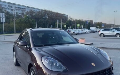 Porsche Macan I рестайлинг, 2015 год, 3 700 000 рублей, 2 фотография