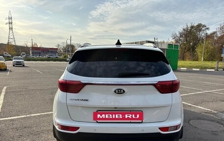 KIA Sportage IV рестайлинг, 2018 год, 1 500 000 рублей, 4 фотография