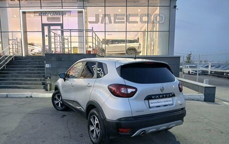 Renault Kaptur I рестайлинг, 2017 год, 1 550 000 рублей, 7 фотография