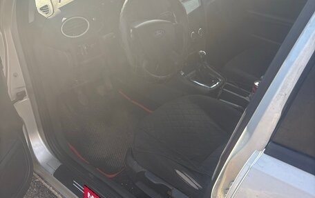 Ford Focus II рестайлинг, 2006 год, 100 000 рублей, 2 фотография