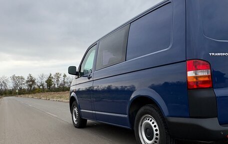 Volkswagen Transporter T5 рестайлинг, 2007 год, 1 290 000 рублей, 3 фотография