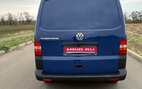 Volkswagen Transporter T5 рестайлинг, 2007 год, 1 290 000 рублей, 6 фотография