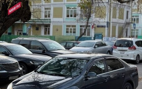 Volkswagen Jetta VII, 2009 год, 395 000 рублей, 2 фотография