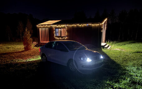 Volkswagen Polo VI (EU Market), 2014 год, 900 000 рублей, 2 фотография