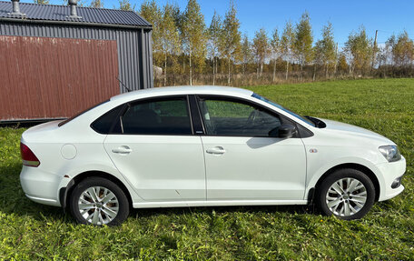 Volkswagen Polo VI (EU Market), 2014 год, 900 000 рублей, 10 фотография